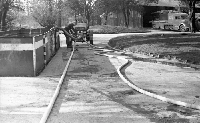 Framed Print : NFS (London) fire station pumping exercise, WW2 Framed Print : NFS (London) fire station pumping exercise, WW2