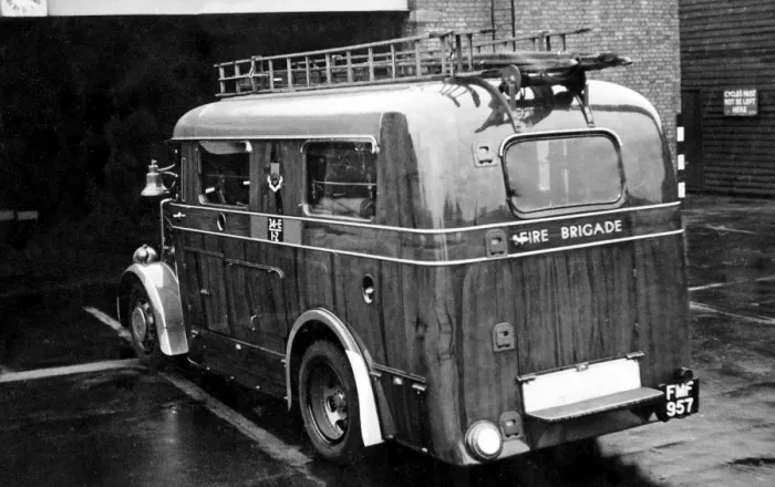 Framed Print : NFS (London Region) former Borough fire engine, WW2 Framed Print : NFS (London Region) former Borough fire engine, WW2
