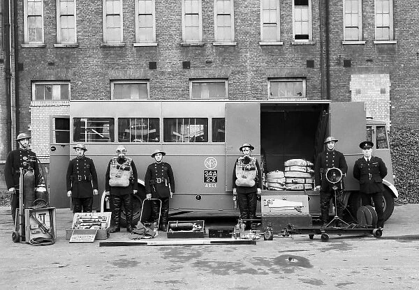 NFS (London Region) Fire Force 34 Emergency Tender, WW2