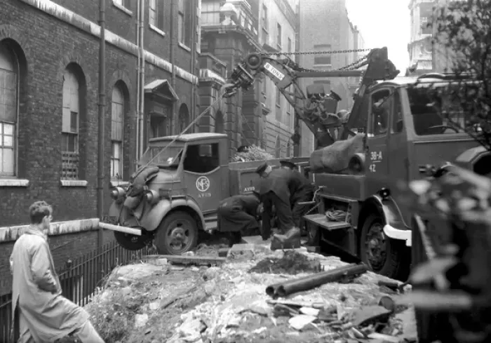 Framed Print : NFS London Region lorry driven into basement area, WW2 Framed Print : NFS London Region lorry driven into basement area, WW2