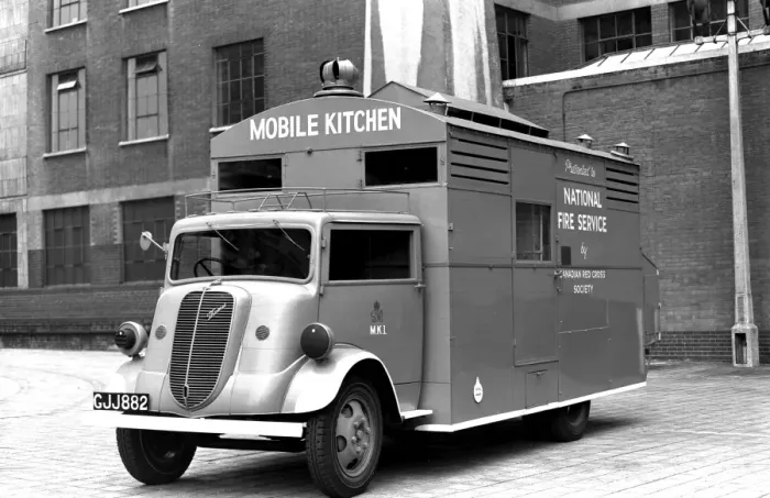 Framed Print : NFS (London Region) mobile kitchen vehicle, WW2 Framed Print : NFS (London Region) mobile kitchen vehicle, WW2