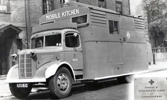 Framed Print : NFS (London Region) mobile kitchen vehicle, WW2 Framed Print : NFS (London Region) mobile kitchen vehicle, WW2