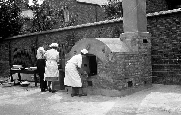 NFS sub-station with external baking oven in yard, WW2