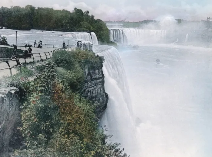 Framed Print : Niagara Falls / Both Falls Framed Print : Niagara Falls / Both Falls