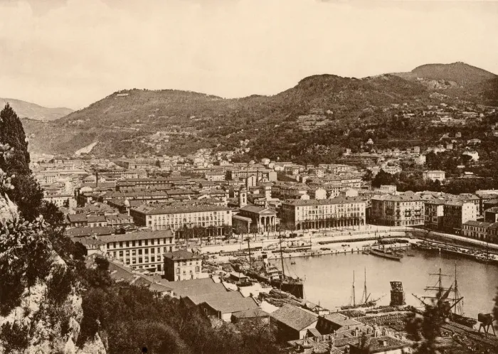 Framed Print : NICE / THE PORT Framed Print : NICE / THE PORT