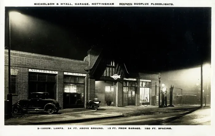 Framed Print : Nicholson & Myall Garage, Nottingham - Floodlights Framed Print : Nicholson & Myall Garage, Nottingham - Floodlights