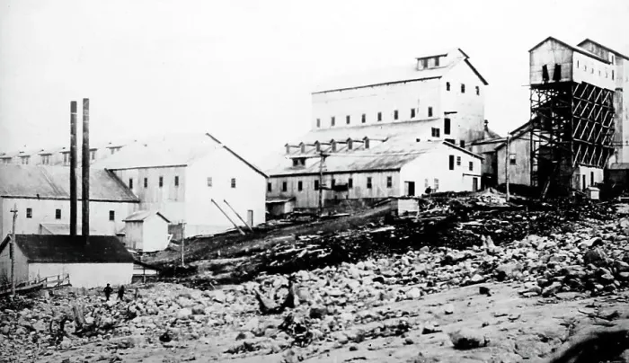 Framed Print : Nipissing Silver Mine, Cobalt, Ontario, Canada, early 1900s Framed Print : Nipissing Silver Mine, Cobalt, Ontario, Canada, early 1900s