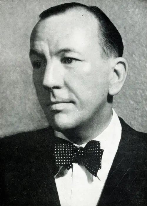 Framed Print : Noel Coward, playwright, composer, director, performer Framed Print : Noel Coward, playwright, composer, director, performer