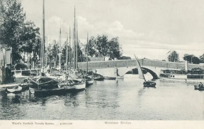 Framed Print : NORFOLK BROADS / WROXHAM Framed Print : NORFOLK BROADS / WROXHAM