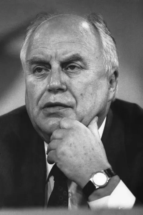 Framed Print : Norman Willis, General Secretary of the TUC Framed Print : Norman Willis, General Secretary of the TUC