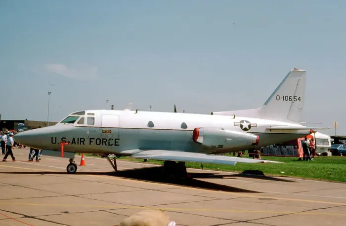 Framed Print : North American CT-39A Sabreliner 61-0654 Framed Print : North American CT-39A Sabreliner 61-0654