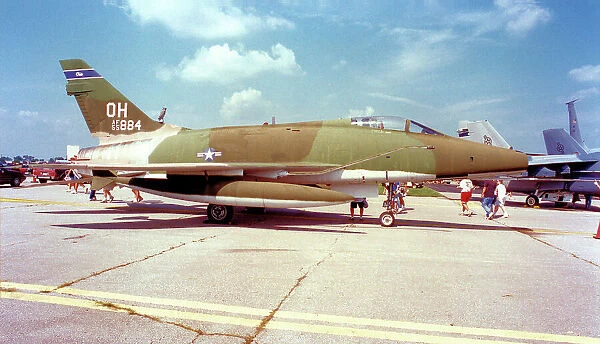 North American F-100D Super Sabre 55-2884