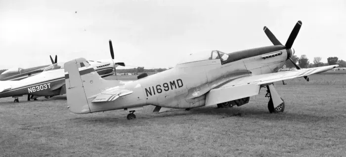 Framed Print : North American P-51D Mustang N169MD Framed Print : North American P-51D Mustang N169MD
