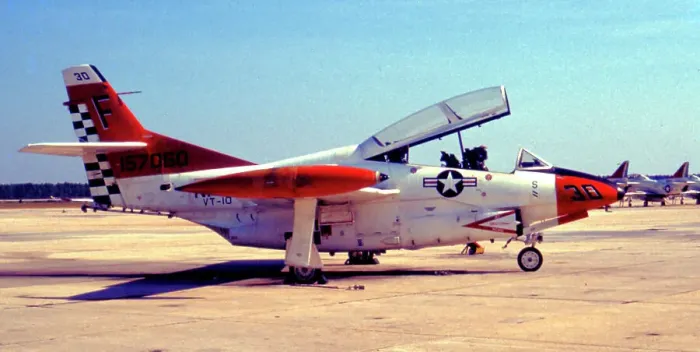 Framed Print : North American Rockwell T-2C Buckeye 157060 Framed Print : North American Rockwell T-2C Buckeye 157060