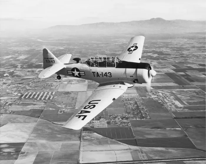Framed Print : North American T-6 Harvard Framed Print : North American T-6 Harvard