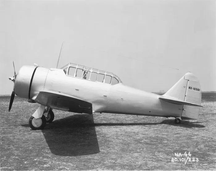 Framed Print : North American T-6 Harvard Framed Print : North American T-6 Harvard