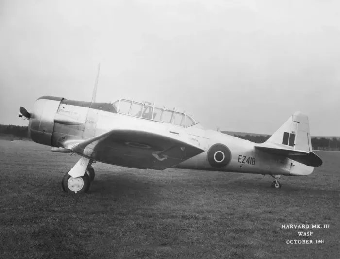Framed Print : North American T-6 Harvard Framed Print : North American T-6 Harvard