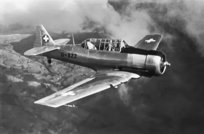 Framed Print : North American T-6 Harvard Framed Print : North American T-6 Harvard