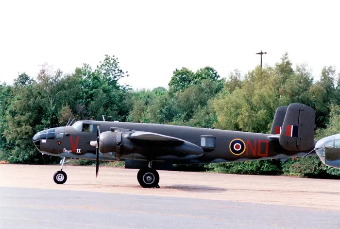Framed Print : North American TB-25N Mitchell N320SQ Framed Print : North American TB-25N Mitchell N320SQ