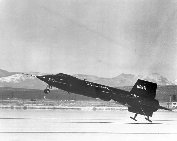 North American X-15 56-6671 at touchdown