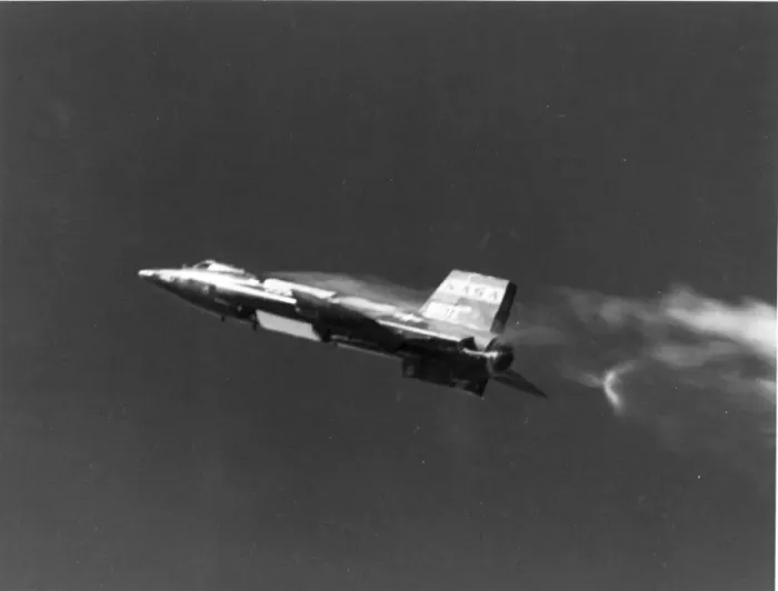 Framed Print : North American X-15 56-6672 in flight Framed Print : North American X-15 56-6672 in flight