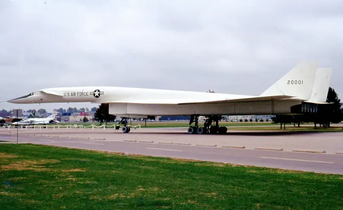 Framed Print : North American XB-70 Valkyrie 62-00001 Framed Print : North American XB-70 Valkyrie 62-00001