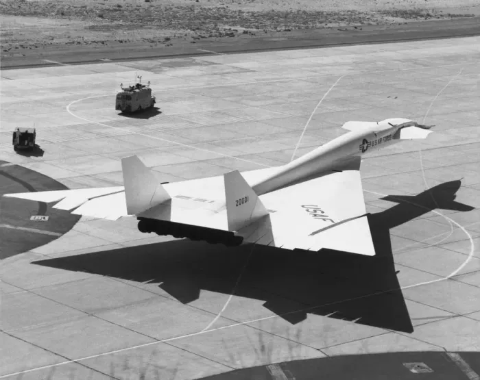 Framed Print : North American XB-70A Valkyrie Framed Print : North American XB-70A Valkyrie