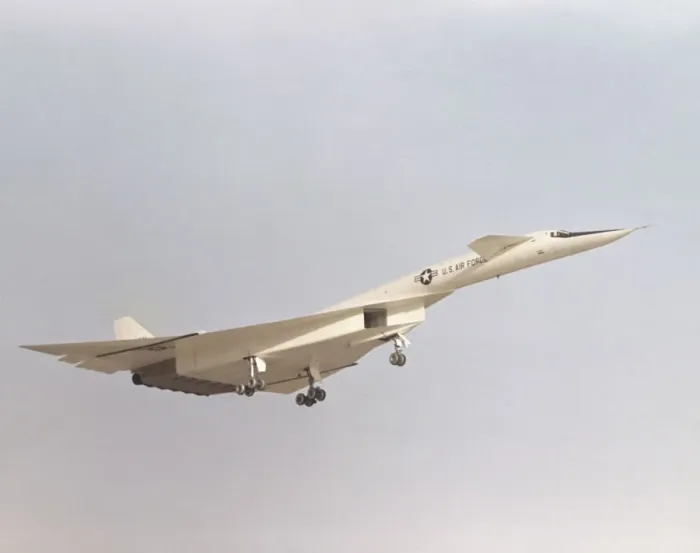 Framed Print : North American XB-70A Valkyrie Framed Print : North American XB-70A Valkyrie