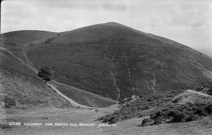 Framed Print : The North Hill Beacon