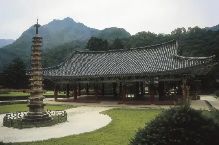 Framed Print : NORTH KOREA. NORTH PYONGAN. Myohyang. Pohyon Framed Print : NORTH KOREA. NORTH PYONGAN. Myohyang. Pohyon