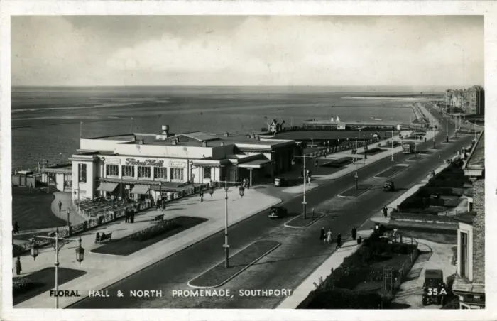 Framed Print : North Promenade, Southport, Lancashire Framed Print : North Promenade, Southport, Lancashire