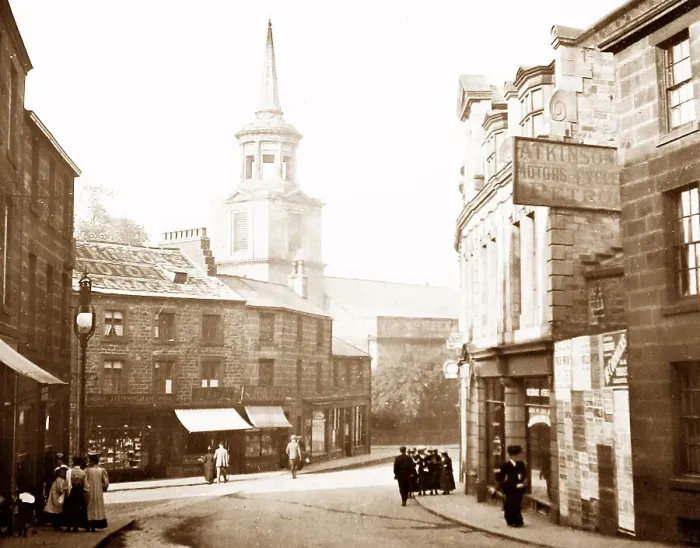 Framed Print : North Road, Lancaster, early 1900s Framed Print : North Road, Lancaster, early 1900s