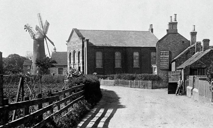 Framed Print : North Somercote Windmill early 1900s Framed Print : North Somercote Windmill early 1900s