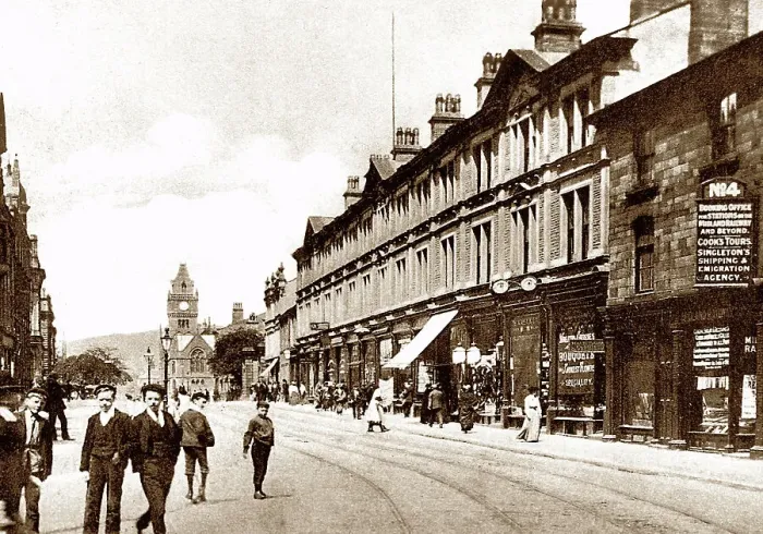 Framed Print : North Street, Keighley early 1900's Framed Print : North Street, Keighley early 1900's