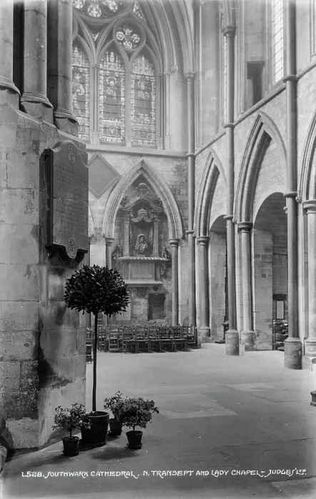 Framed Print : North Transept and Lady Chapel of Southwark Cathedral Framed Print : North Transept and Lady Chapel of Southwark Cathedral