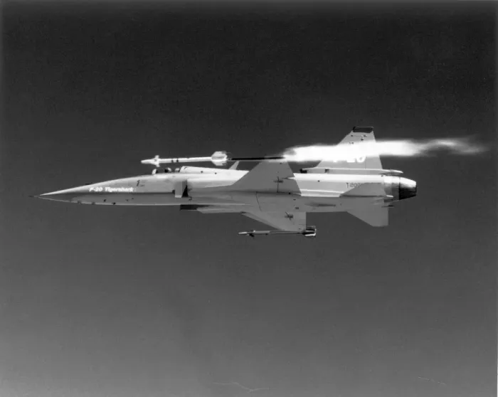 Framed Print : Northrop F-20 Tigershark 82-0062 Framed Print : Northrop F-20 Tigershark 82-0062
