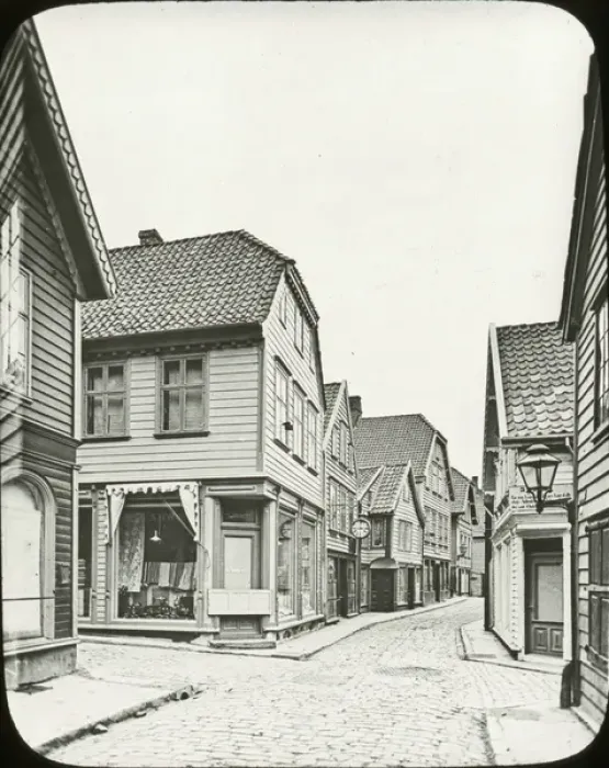 Framed Print : Norway - Street in Stavanger Framed Print : Norway - Street in Stavanger