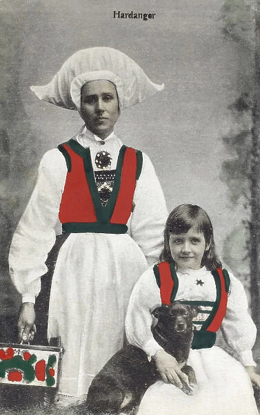 Norway - Traditional Costume - Mother and daughter