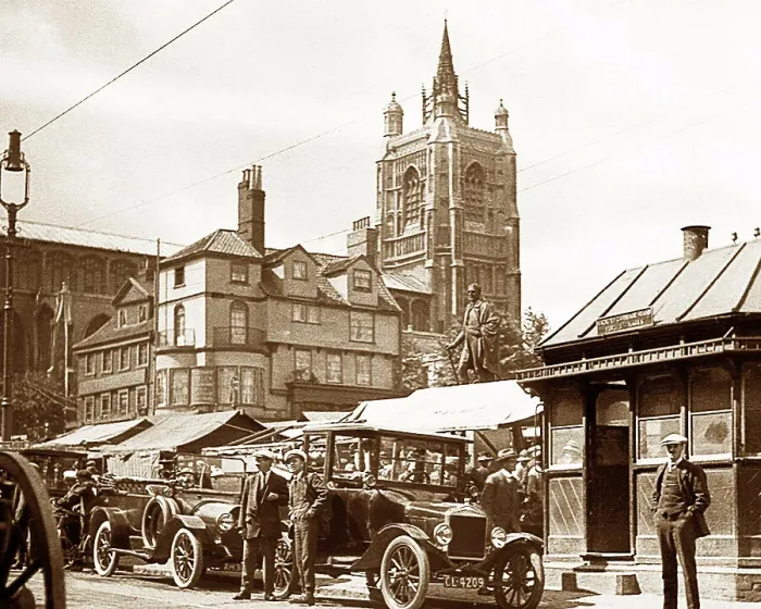 Framed Print : Norwich Market Place, early 1900s Framed Print : Norwich Market Place, early 1900s