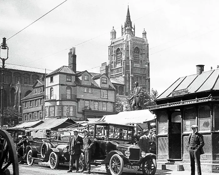 Framed Print : Norwich Market Place probably 1920s Framed Print : Norwich Market Place probably 1920s