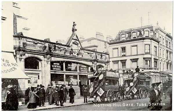 Notting Hill Gate Underground Station, street view