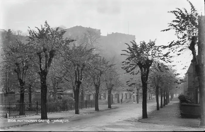 Framed Print : Nottingham Castle in Autumn Framed Print : Nottingham Castle in Autumn