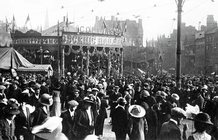 Framed Print : Nottingham Goose Fair Edwardian period Framed Print : Nottingham Goose Fair Edwardian period