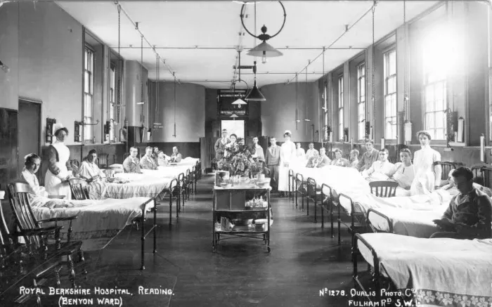 Framed Print : Nurses and convalescing servicemen in ward Framed Print : Nurses and convalescing servicemen in ward