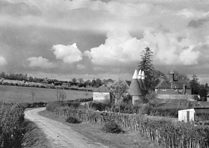 Framed Print : Oast houses, Beckley Furnace, East Sussex Framed Print : Oast houses, Beckley Furnace, East Sussex