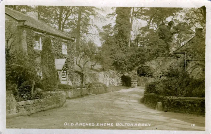 Framed Print : Old Arches and Home Farm Framed Print : Old Arches and Home Farm