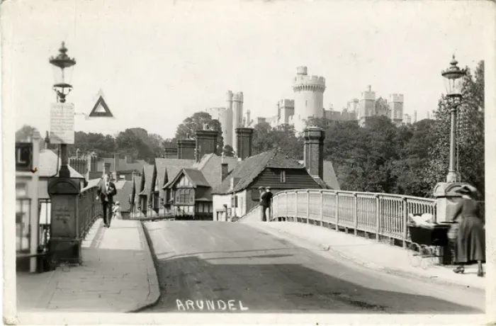 Framed Print : The Old Bridge, Arundel, England Framed Print : The Old Bridge, Arundel, England