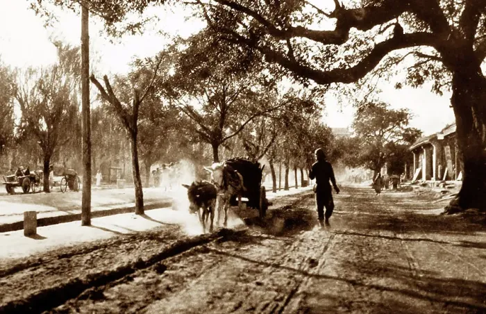 Framed Print : The Old Cart Road, Beijing, China, early 1900s Framed Print : The Old Cart Road, Beijing, China, early 1900s