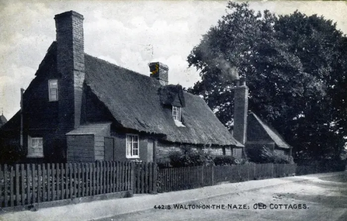 Framed Print : Old Cottages, Walton on the Naze, Essex Framed Print : Old Cottages, Walton on the Naze, Essex