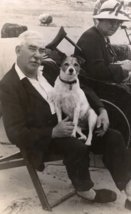 Framed Print : Old couple with Jack Russell Framed Print : Old couple with Jack Russell